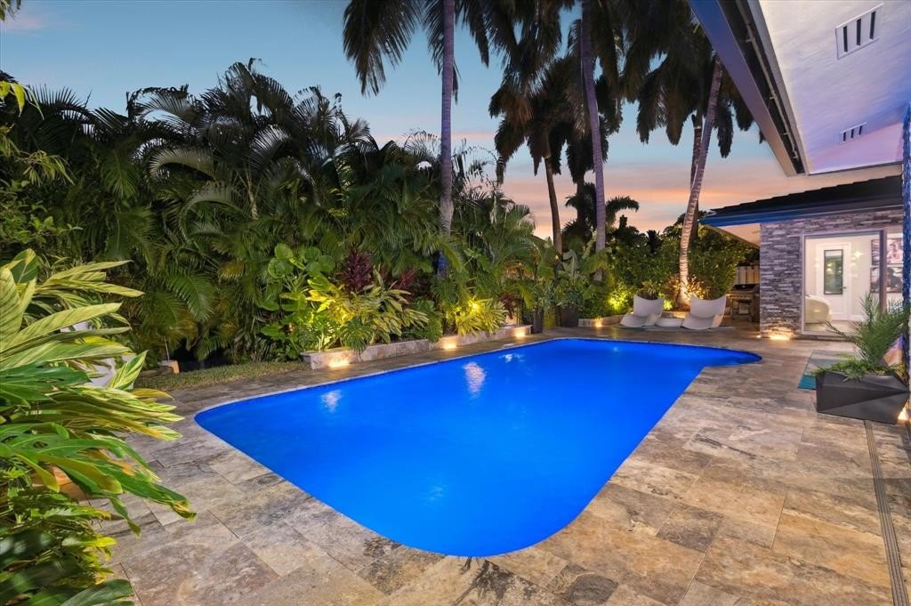 Wilton Manors, Florida, 33305, United States, 3 Bedrooms Bedrooms, ,2 BathroomsBathrooms,Residential,Forsale,2004492