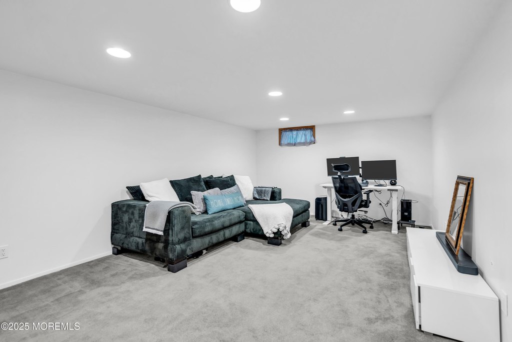 Toms River, New Jersey, 08755, United States, 3 Bedrooms Bedrooms, ,3 BathroomsBathrooms,Residential,Forsale,1966050