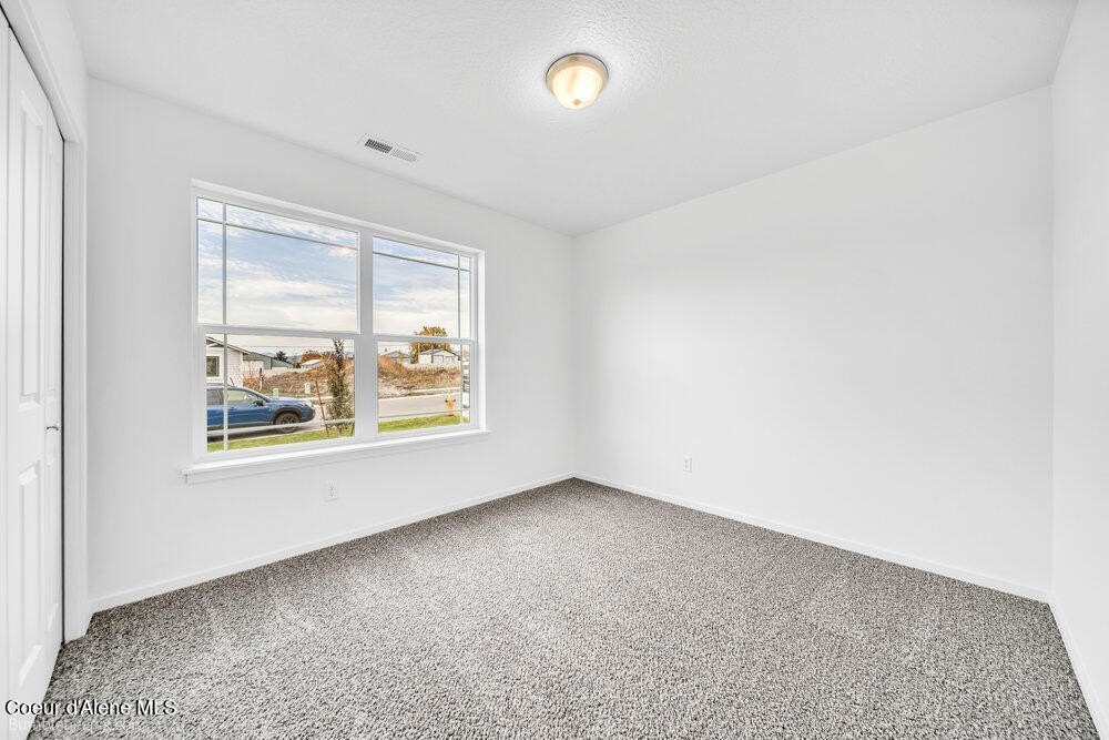 Post Falls, Idaho, 83854, United States, 3 Bedrooms Bedrooms, ,2 BathroomsBathrooms,Residential,Forsale,1984587