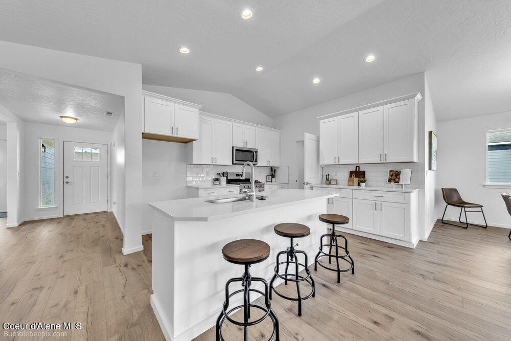 Post Falls, Idaho, 83854, United States, 3 Bedrooms Bedrooms, ,2 BathroomsBathrooms,Residential,Forsale,1984543