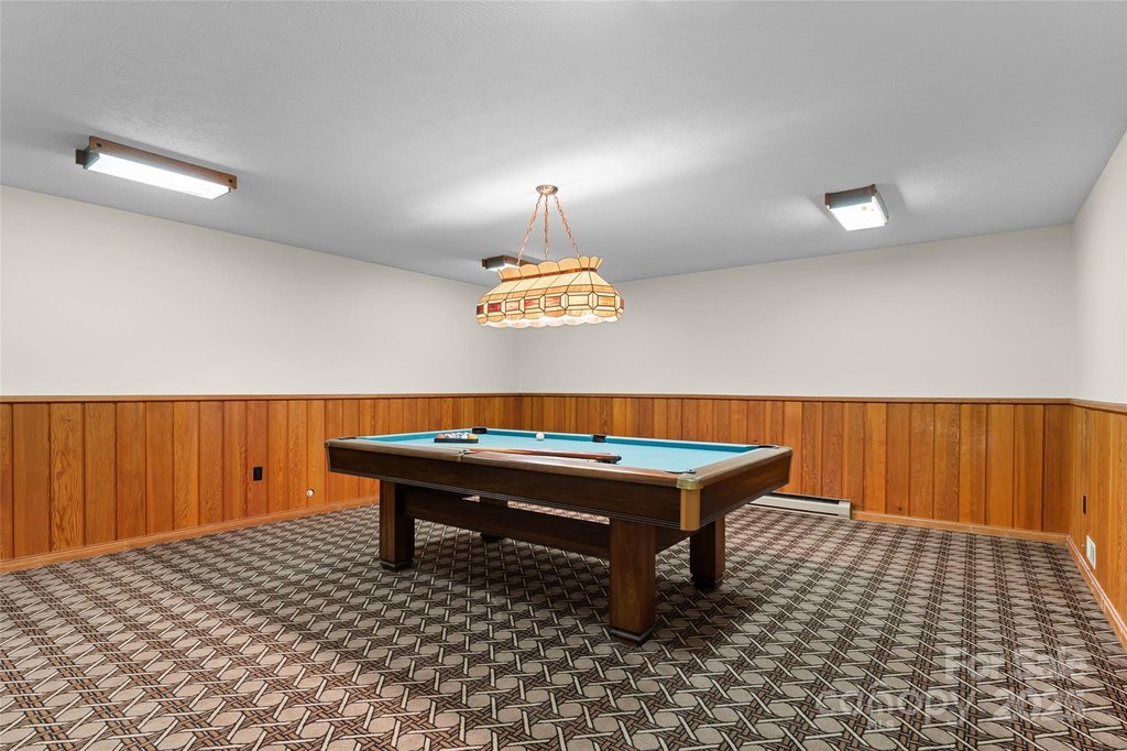 Asheville, North Carolina, 28806, United States, 4 Bedrooms Bedrooms, ,6.5 BathroomsBathrooms,Residential,Forsale,2011987