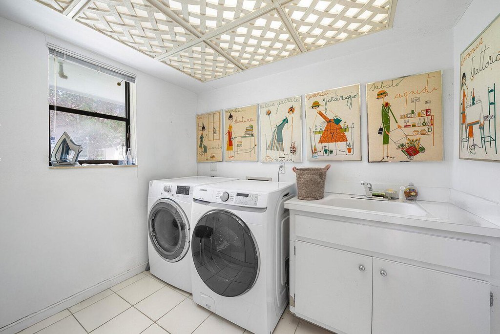 Delray Beach, Florida, 33445, United States, 3 Bedrooms Bedrooms, ,3.5 BathroomsBathrooms,Residential,Forsale,2004638