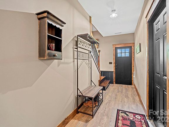 Leicester, North Carolina, 28748, United States, 3 Bedrooms Bedrooms, ,2 BathroomsBathrooms,Residential,Forsale,2004307