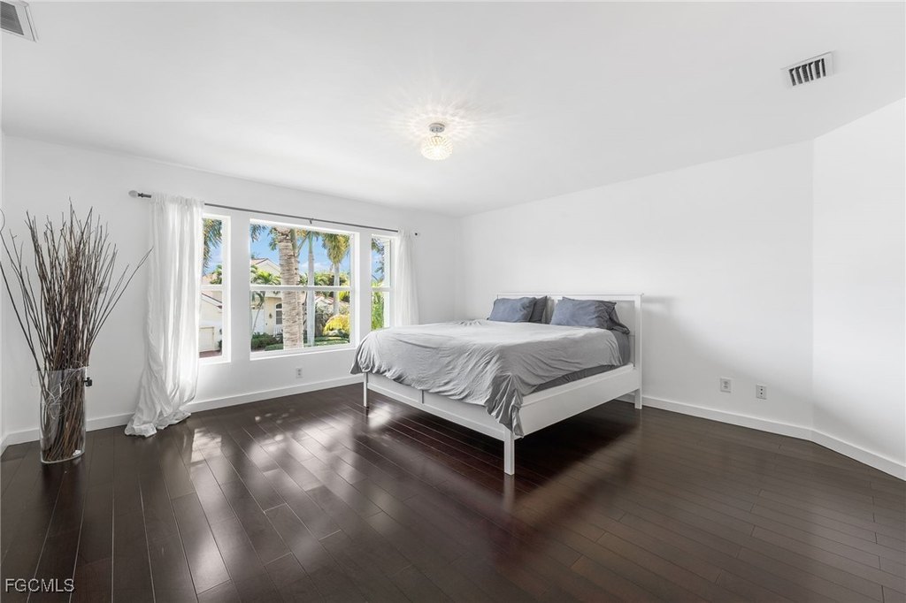 Fort Myers, Florida, 33908, United States, 5 Bedrooms Bedrooms, ,4 BathroomsBathrooms,Residential,Forsale,2004758