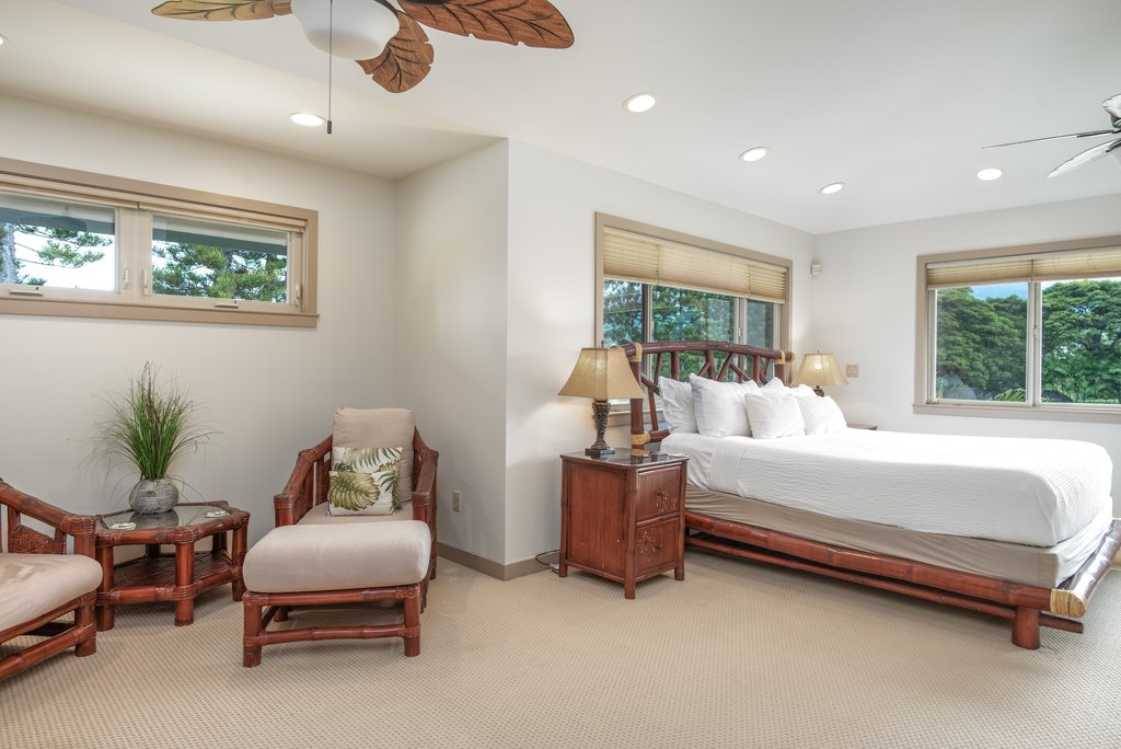 Kailua-Kona, Hawaii, 96740, United States, 4 Bedrooms Bedrooms, ,3.5 BathroomsBathrooms,Residential,Forsale,2004378