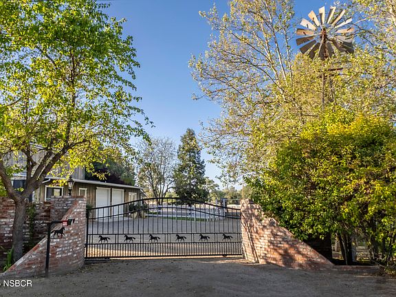 Santa Ynez, California, 93460, United States, ,3.5 BathroomsBathrooms,Residential,Forsale,2004325
