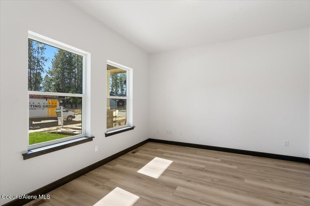 Post Falls, Idaho, 83854, United States, 4 Bedrooms Bedrooms, ,2.5 BathroomsBathrooms,Residential,Forsale,1984579