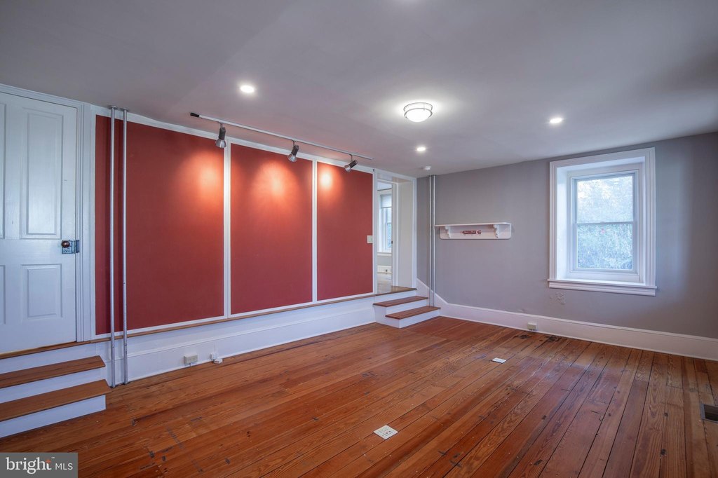 DOYLESTOWN, Pennsylvania, 18901, United States, ,Residential,Forsale,2004535