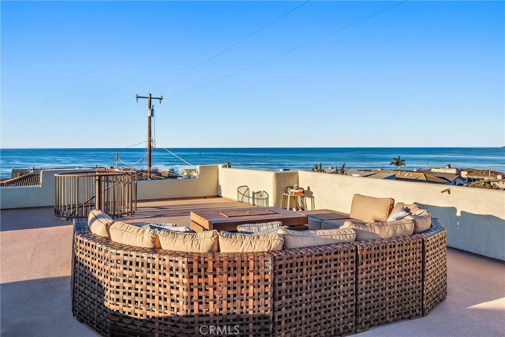 Pismo Beach, California, 93449, United States, 4 Bedrooms Bedrooms, ,4.5 BathroomsBathrooms,Residential,Forsale,2013005