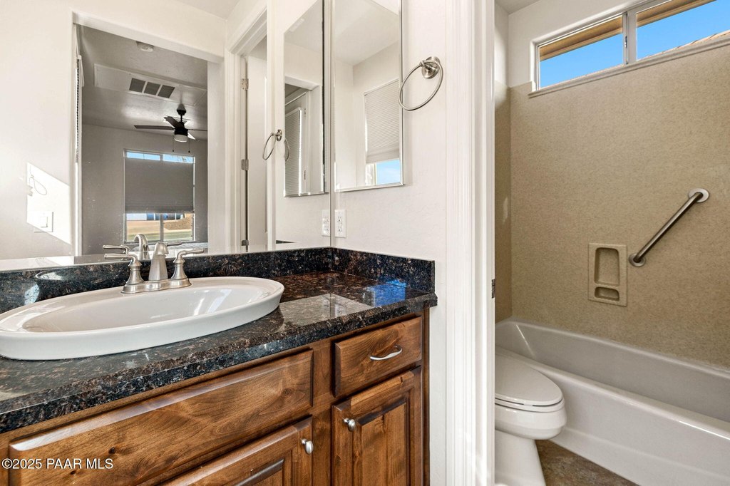 Prescott, Arizona, 86301, United States, 4 Bedrooms Bedrooms, ,3 BathroomsBathrooms,Residential,Forsale,2011274