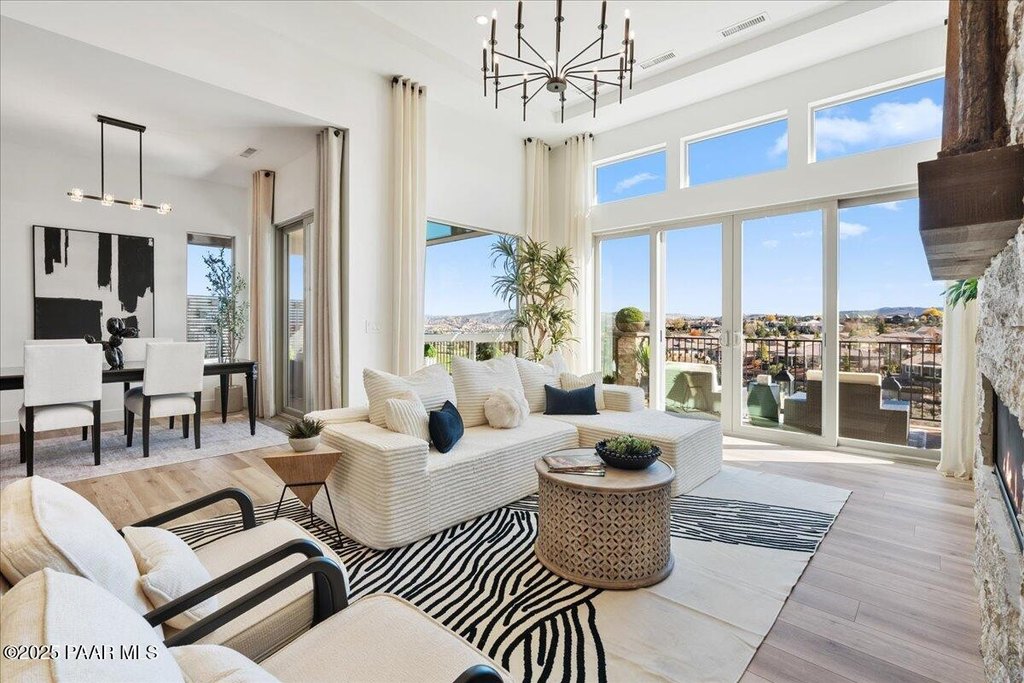 Prescott, Arizona, 86301, United States, 3 Bedrooms Bedrooms, ,2.5 BathroomsBathrooms,Residential,Forsale,2011267