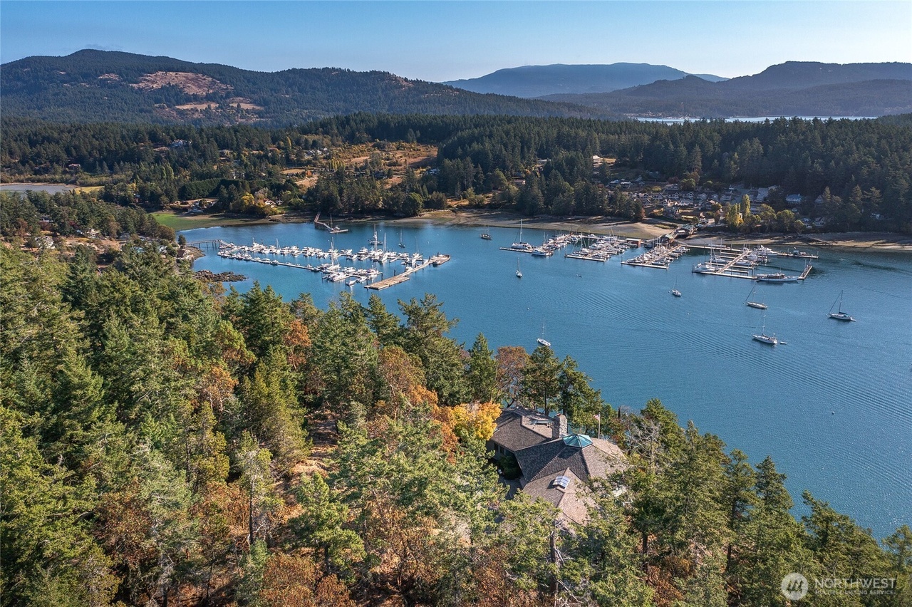 Eastsound, Washington, 98243, United States, 3 Bedrooms Bedrooms, ,2.5 BathroomsBathrooms,Residential,Forsale,2004457