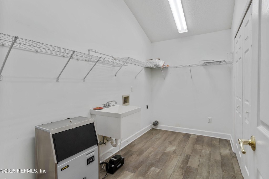 Green Cove Springs, Florida, 32043, United States, 3 Bedrooms Bedrooms, ,2 BathroomsBathrooms,Residential,Forsale,2004877