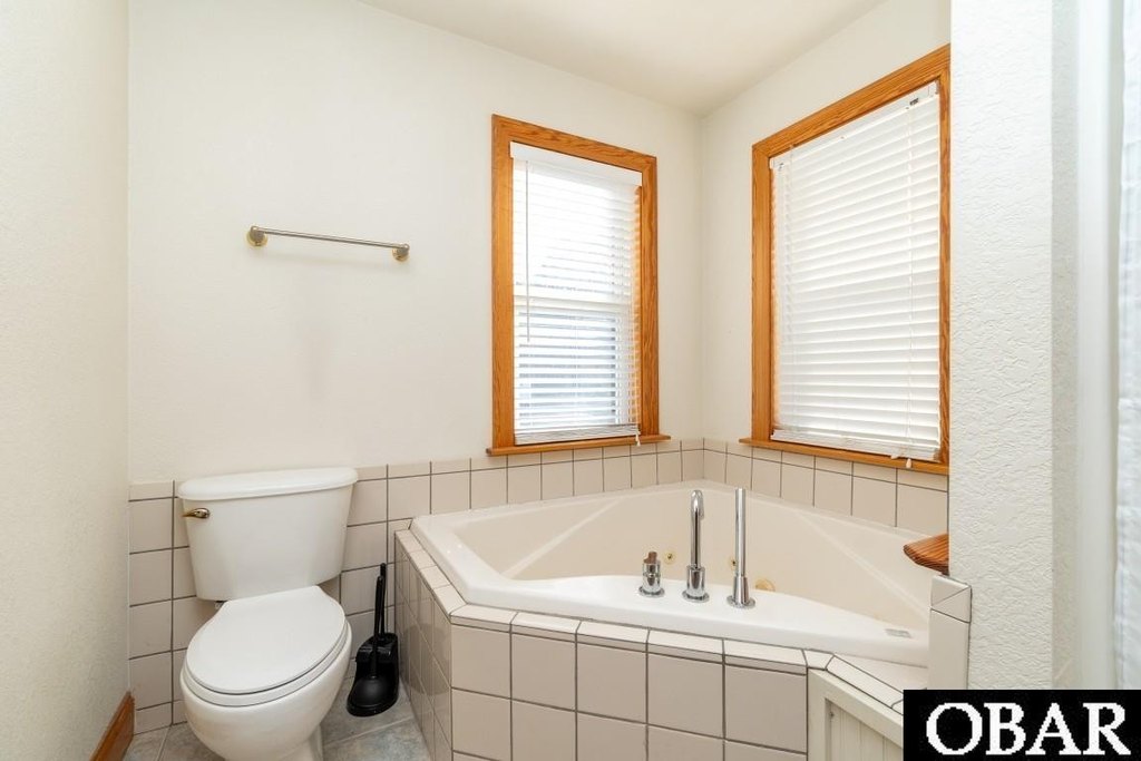 Jarvisburg, North Carolina, 27947, United States, 3 Bedrooms Bedrooms, ,3 BathroomsBathrooms,Residential,Forsale,2010252