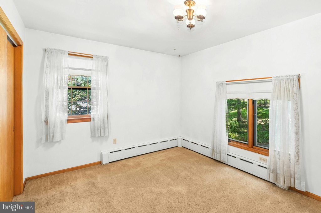 BETHLEHEM, Pennsylvania, 18015, United States, 5 Bedrooms Bedrooms, ,2.5 BathroomsBathrooms,Residential,Forsale,2009566