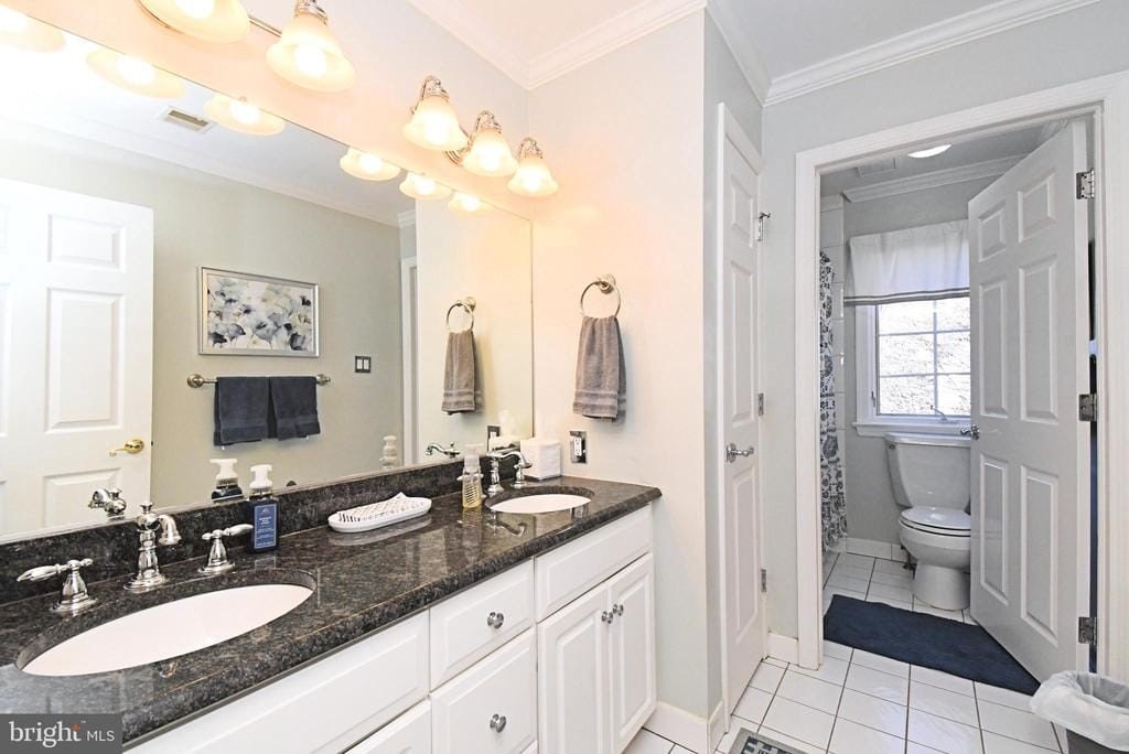 LANGHORNE, Pennsylvania, 19047, United States, 5 Bedrooms Bedrooms, ,3.5 BathroomsBathrooms,Residential,Forsale,2004534