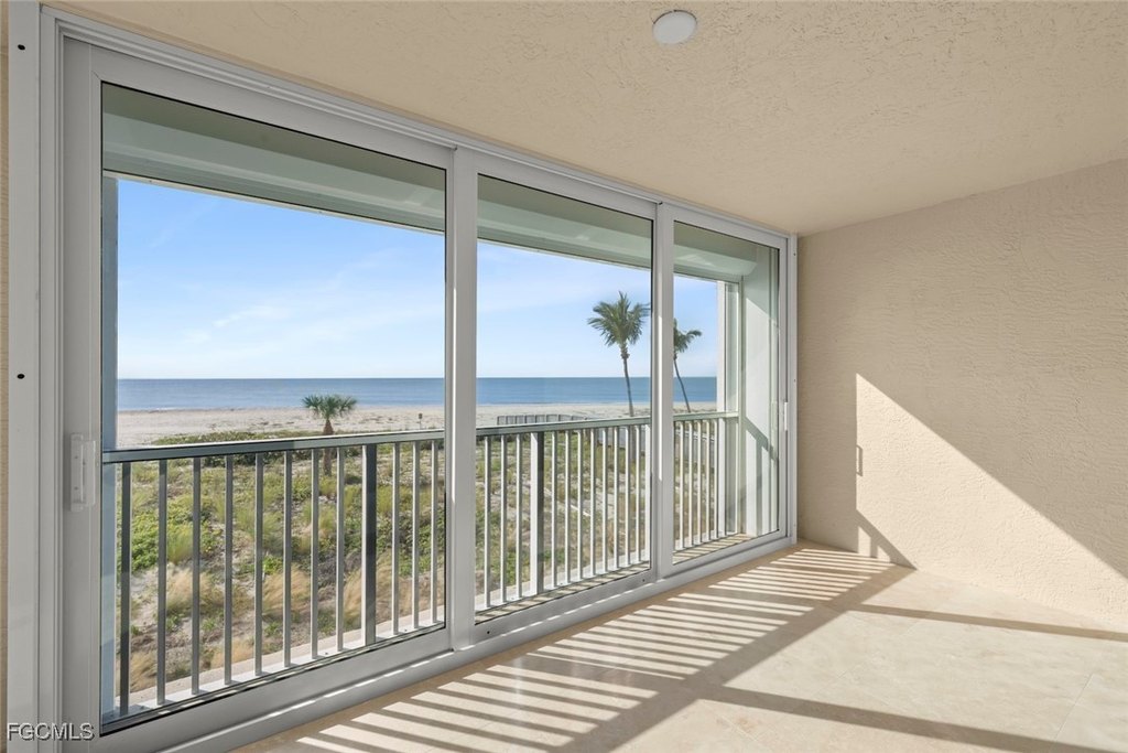 Sanibel, Florida, 33957, United States, 3 Bedrooms Bedrooms, ,3.5 BathroomsBathrooms,Residential,Forsale,2004792