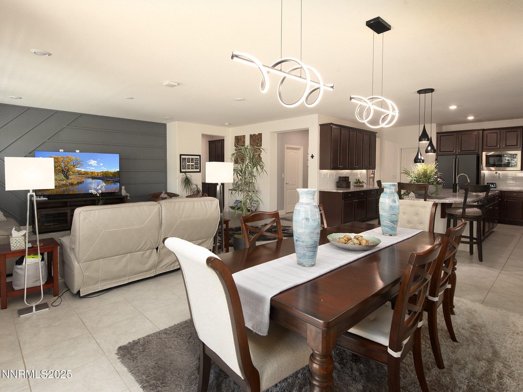 Reno, Nevada, 89521, United States, 3 Bedrooms Bedrooms, ,2.5 BathroomsBathrooms,Residential,Forsale,2012840