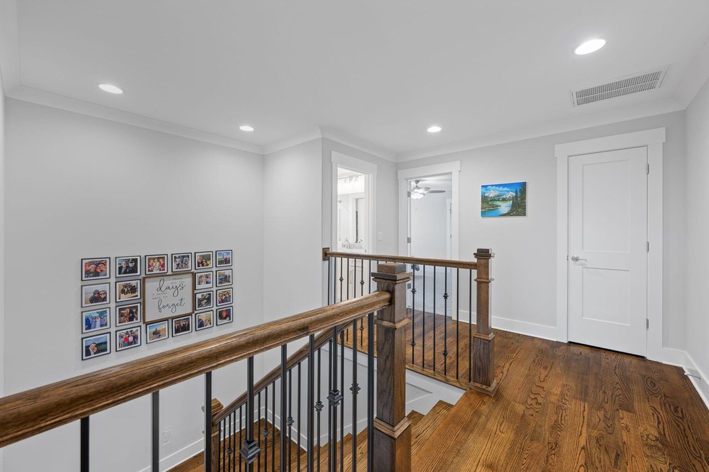 Soddy Daisy, Tennessee, 37379, United States, 4 Bedrooms Bedrooms, ,3.5 BathroomsBathrooms,Residential,Forsale,2011256