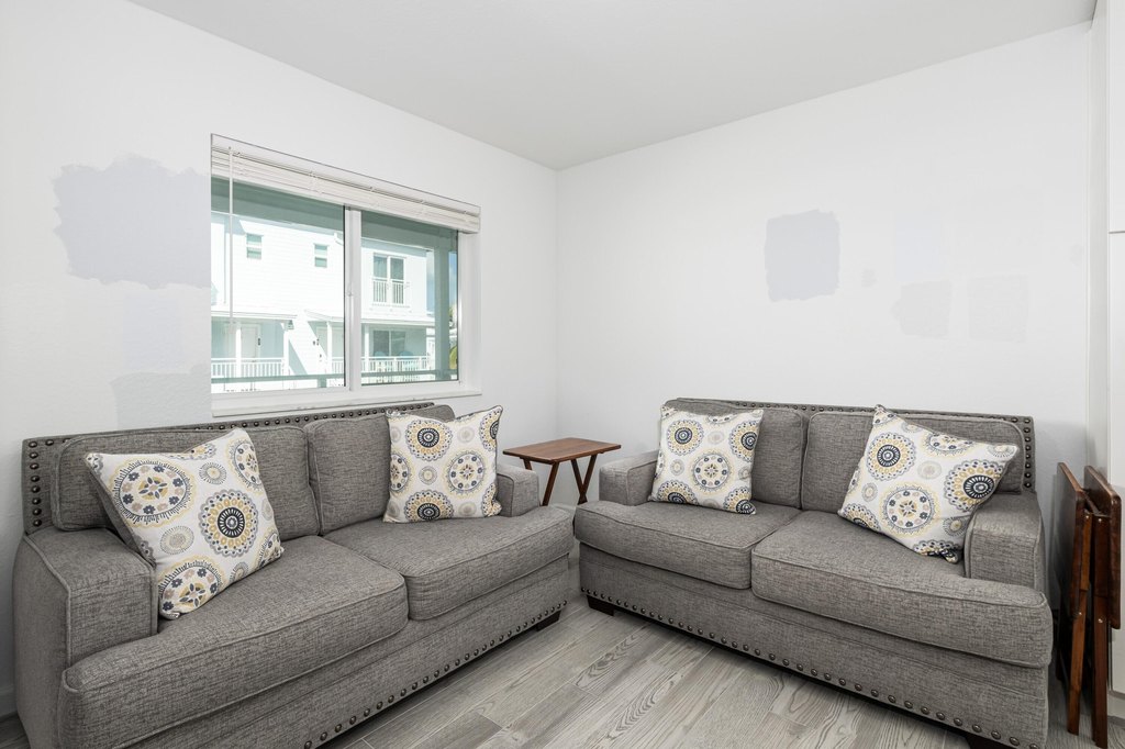 MARATHON, Florida, 33050, United States, 1 Bedroom Bedrooms, ,2 BathroomsBathrooms,Residential,Forsale,2011653