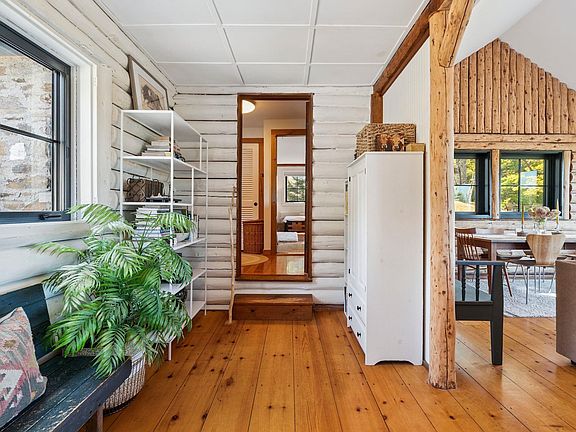 Pomfret, Vermont, 05067, United States, 4 Bedrooms Bedrooms, ,2.5 BathroomsBathrooms,Residential,Forsale,2004853