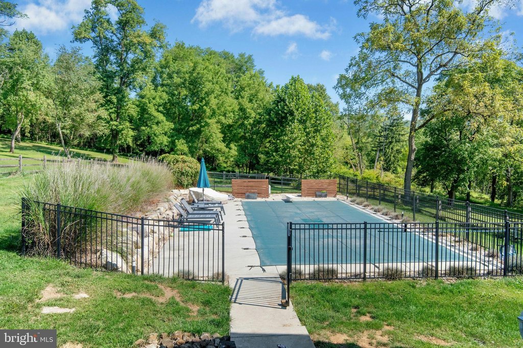 BETHLEHEM, Pennsylvania, 18015, United States, 4 Bedrooms Bedrooms, ,4.5 BathroomsBathrooms,Residential,Forsale,2009530