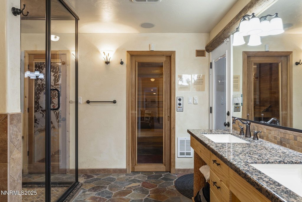 Reno, Nevada, 89511, United States, 3 Bedrooms Bedrooms, ,3.5 BathroomsBathrooms,Residential,Forsale,2012829