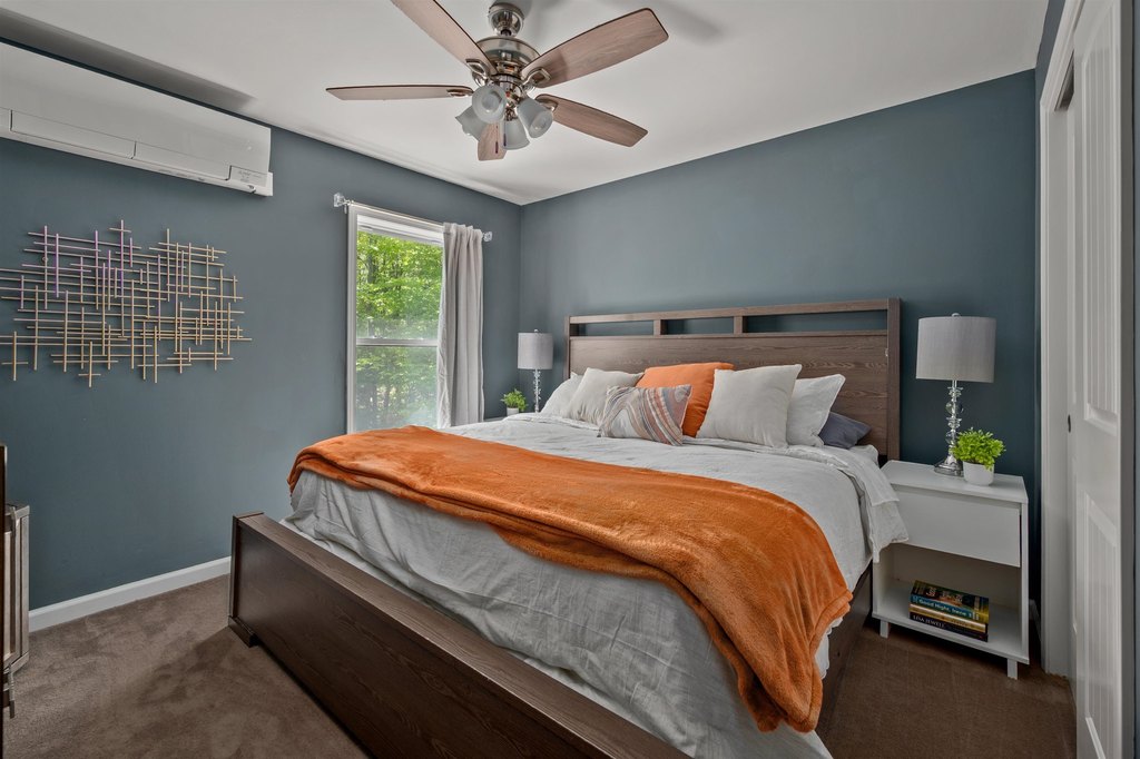 Gilford, New Hampshire, 03249, United States, 4 Bedrooms Bedrooms, ,2.5 BathroomsBathrooms,Residential,Forsale,2004032