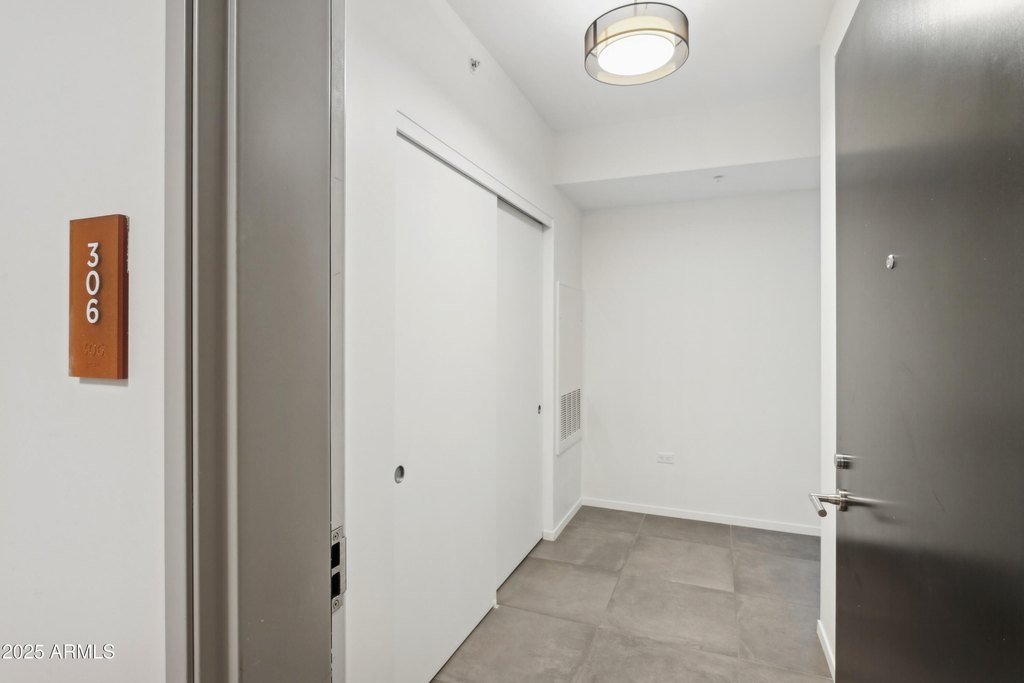 Scottsdale, Arizona, 85254, United States, 1 Bedroom Bedrooms, ,1 BathroomBathrooms,Residential,Forsale,2004932