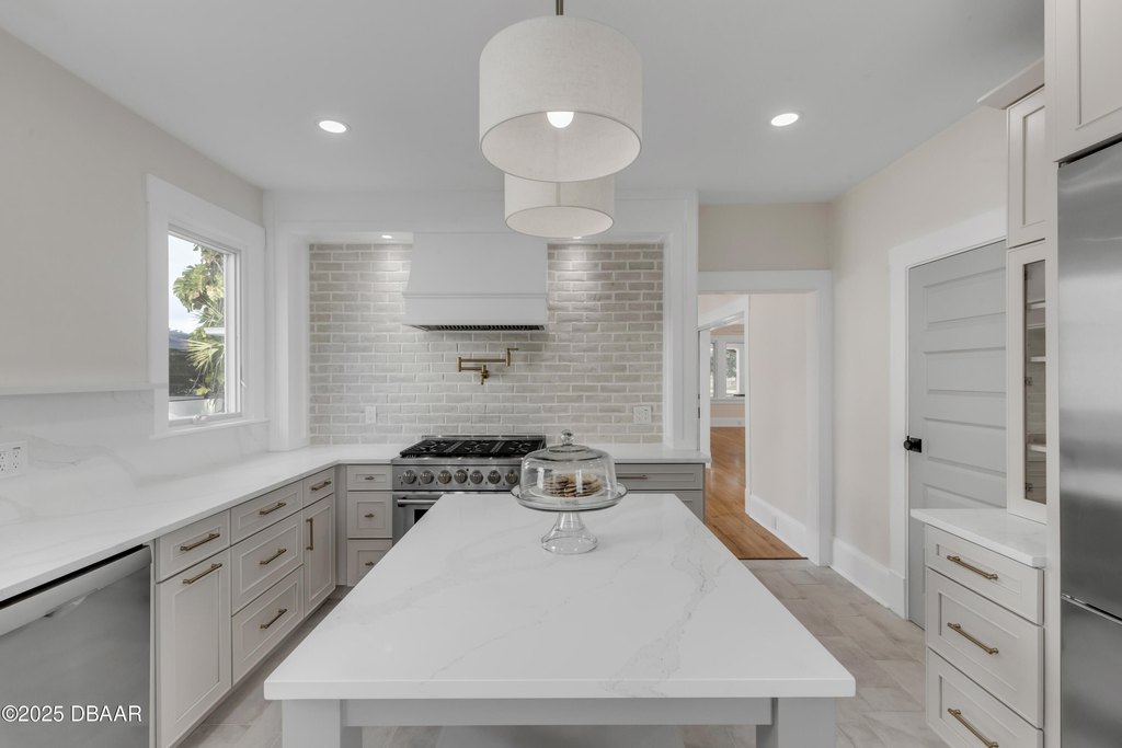 New Smyrna Beach, Florida, 32168, United States, 4 Bedrooms Bedrooms, ,2.5 BathroomsBathrooms,Residential,Forsale,2007411