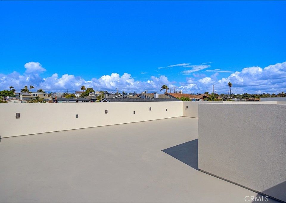 Grover Beach, California, 93433, United States, 4 Bedrooms Bedrooms, ,2 BathroomsBathrooms,Residential,Forsale,2004829