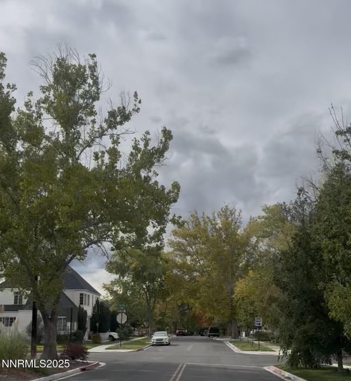 Reno, Nevada, 89509, United States, 3 Bedrooms Bedrooms, ,2 BathroomsBathrooms,Residential,Forsale,2012833