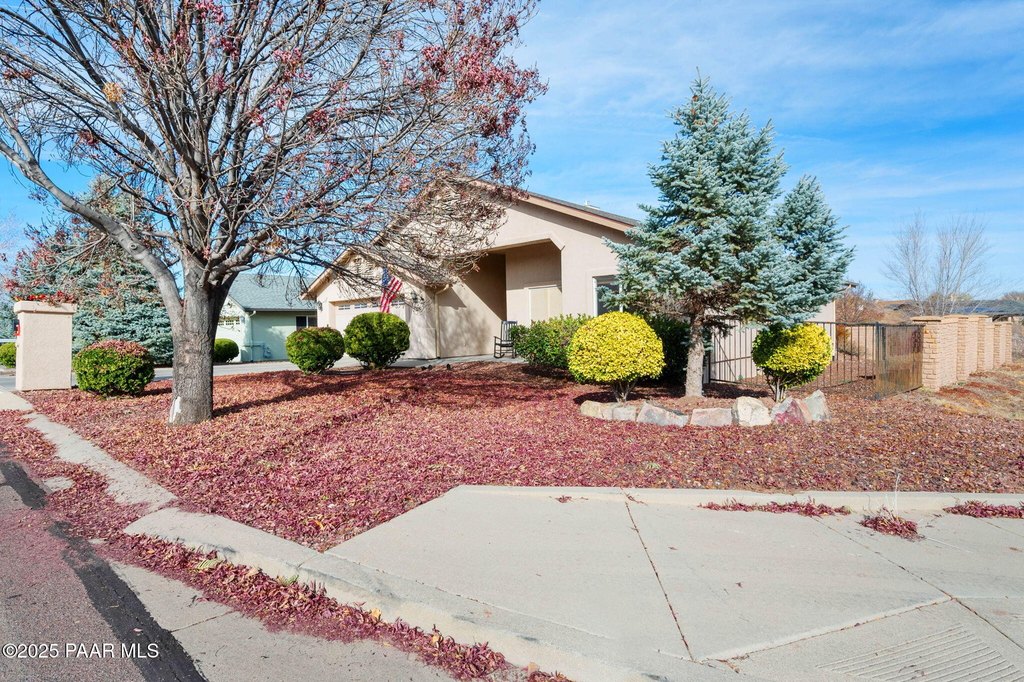 Prescott, Arizona, 86301, United States, 3 Bedrooms Bedrooms, ,4 BathroomsBathrooms,Residential,Forsale,2011279