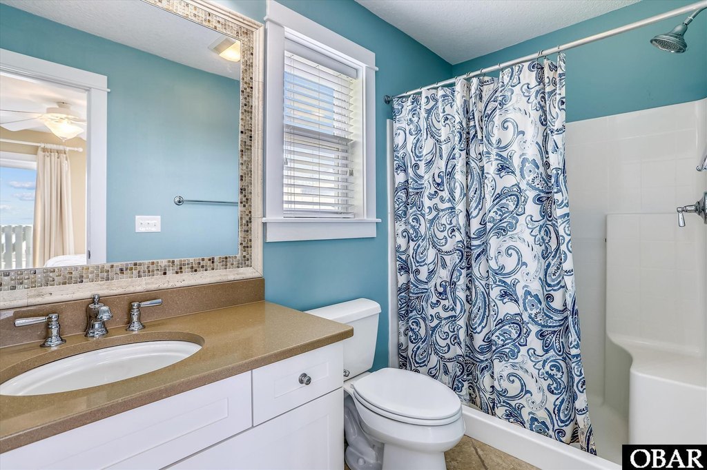 Duck, North Carolina, 27949, United States, 5 Bedrooms Bedrooms, ,5.5 BathroomsBathrooms,Residential,Forsale,2010256