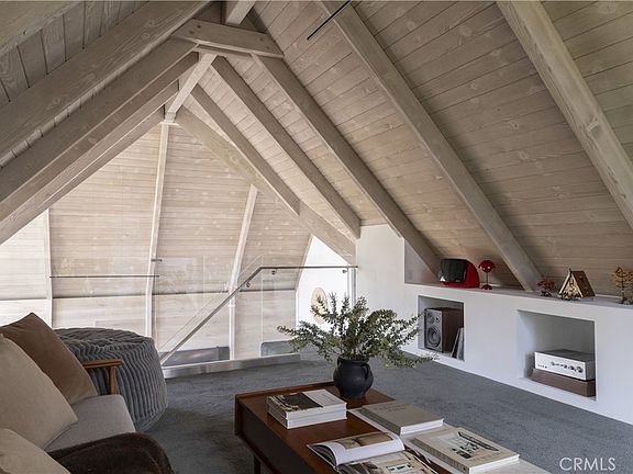 Lake Arrowhead, California, 92352, United States, 3 Bedrooms Bedrooms, ,3 BathroomsBathrooms,Residential,Forsale,2004866