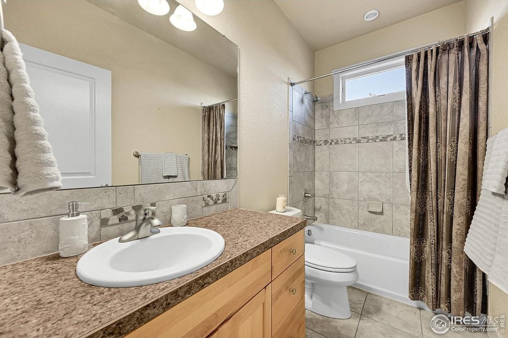 Fort Collins, Colorado, 80524, United States, 4 Bedrooms Bedrooms, ,3.5 BathroomsBathrooms,Residential,Forsale,2009195