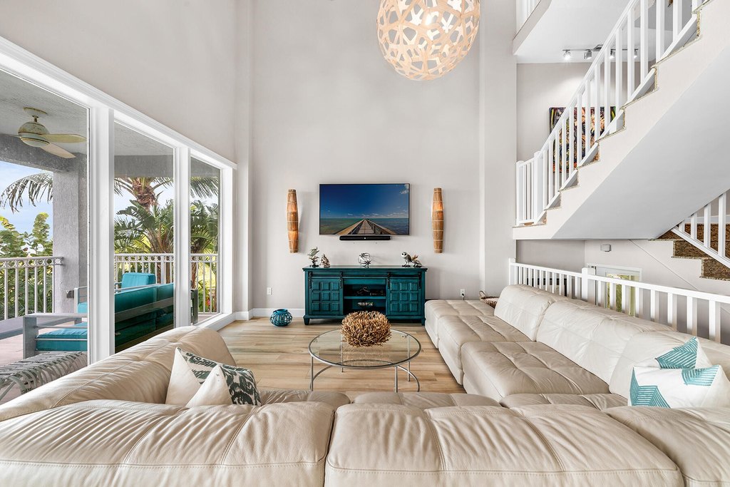 Key Largo, Florida, 33037, United States, 5 Bedrooms Bedrooms, ,3.5 BathroomsBathrooms,Residential,Forsale,1971978