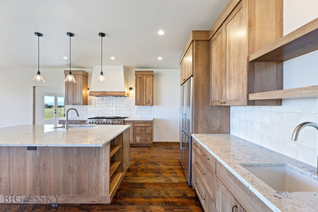 Ennis, Montana, 59729, United States, 4 Bedrooms Bedrooms, ,4.5 BathroomsBathrooms,Residential,Forsale,1986960