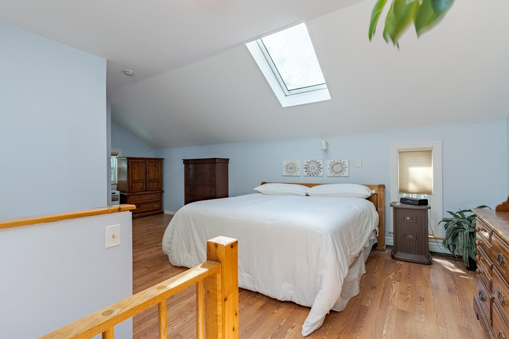 Kingston, New Hampshire, 03848, United States, 3 Bedrooms Bedrooms, ,2.5 BathroomsBathrooms,Residential,Forsale,2002414