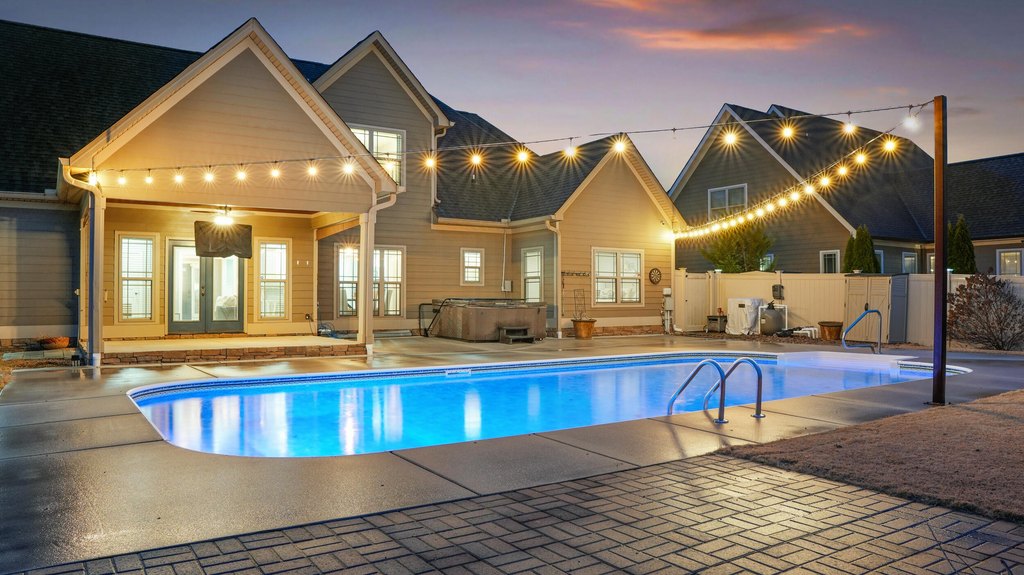 Ringgold, Georgia, 30736, United States, 5 Bedrooms Bedrooms, ,3 BathroomsBathrooms,Residential,Forsale,2009583