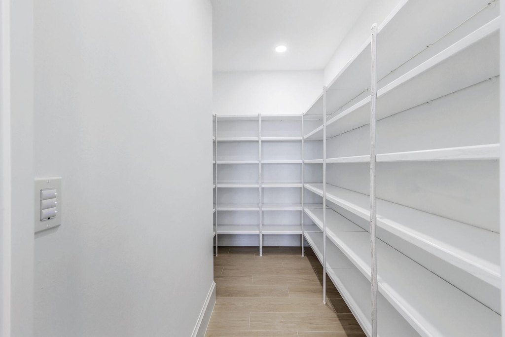 Marco Island, Florida, 34145, United States, 5 Bedrooms Bedrooms, ,3.5 BathroomsBathrooms,Residential,Forsale,2011960