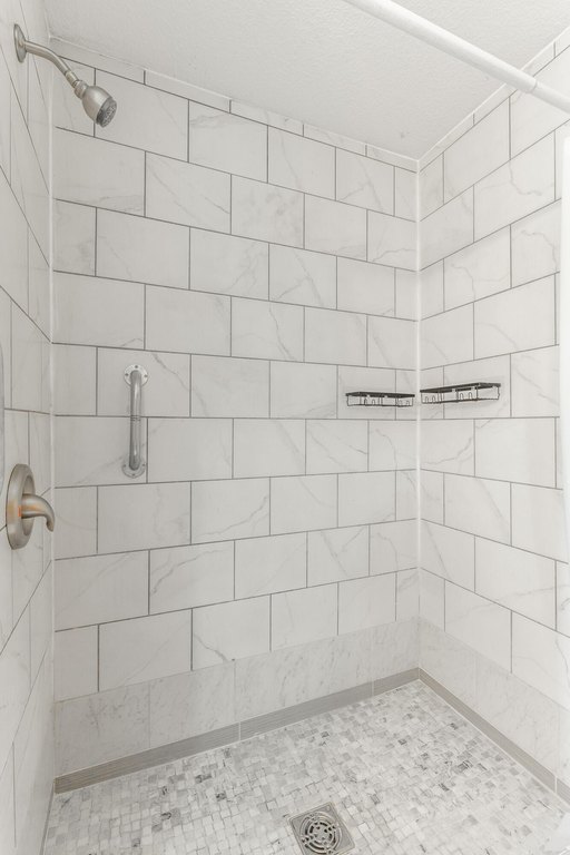 Ringgold, Georgia, 30736, United States, 5 Bedrooms Bedrooms, ,3.5 BathroomsBathrooms,Residential,Forsale,2009483