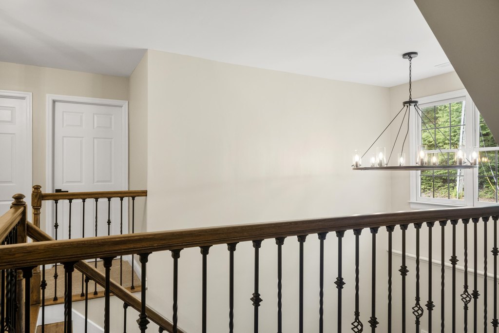 Flintstone, Georgia, 30725, United States, 5 Bedrooms Bedrooms, ,3.5 BathroomsBathrooms,Residential,Forsale,2004683