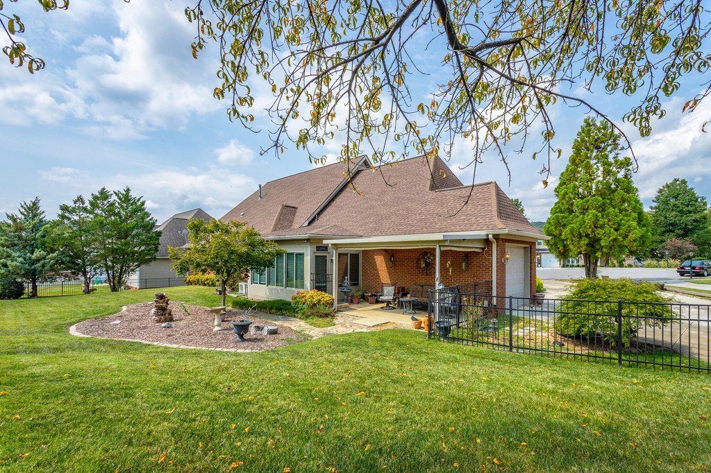 Apison, Tennessee, 37302, United States, 3 Bedrooms Bedrooms, ,2 BathroomsBathrooms,Residential,Forsale,1995310