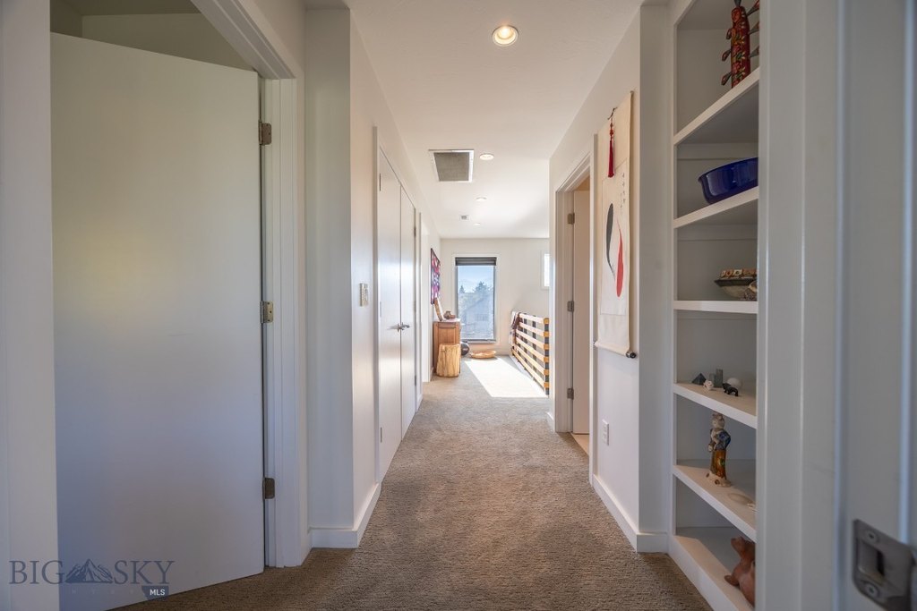 Bozeman, Montana, 59718, United States, 2 Bedrooms Bedrooms, ,5.5 BathroomsBathrooms,Residential,Forsale,1986983