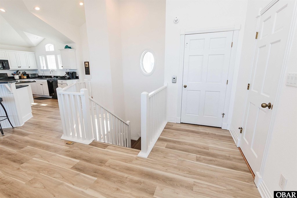 Duck, North Carolina, 27949, United States, 8 Bedrooms Bedrooms, ,7.5 BathroomsBathrooms,Residential,Forsale,1993781