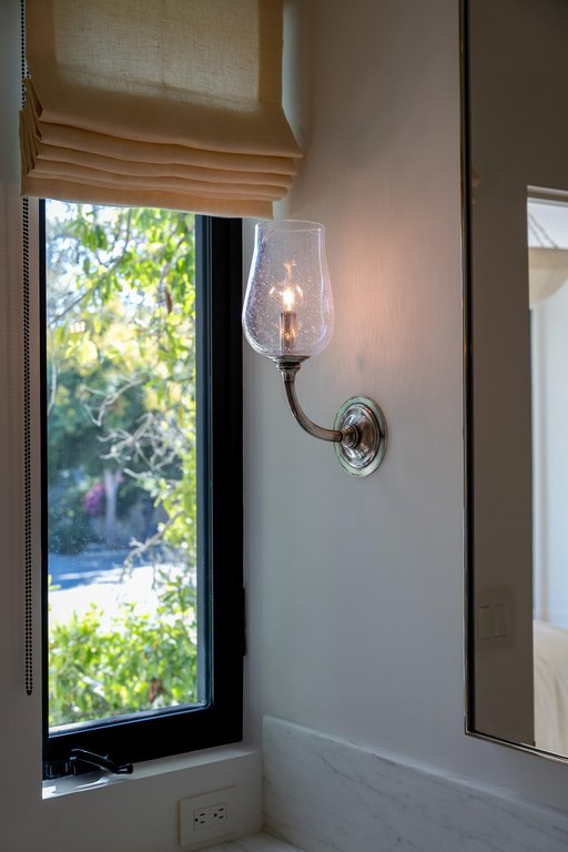 SANTA BARBARA, California, 93108, United States, 2 Bedrooms Bedrooms, ,2.5 BathroomsBathrooms,Residential,Forsale,1964340