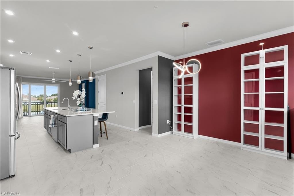 NAPLES, Florida, 34112, United States, 2 Bedrooms Bedrooms, ,2 BathroomsBathrooms,Residential,Forsale,1971923