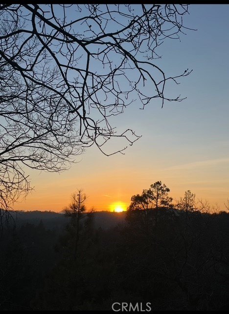 Lake Arrowhead, California, 92352, United States, 3 Bedrooms Bedrooms, ,2.5 BathroomsBathrooms,Residential,Forsale,1971033