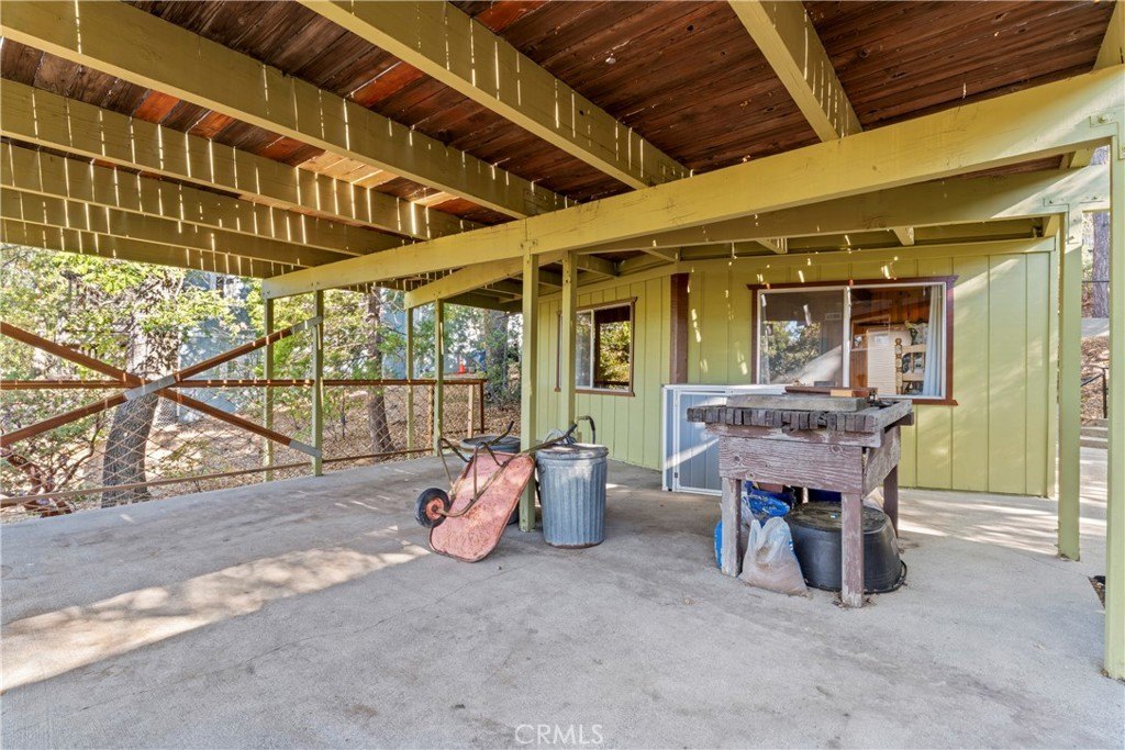 Lake Arrowhead, California, 92352, United States, 3 Bedrooms Bedrooms, ,2.5 BathroomsBathrooms,Residential,Forsale,1971033